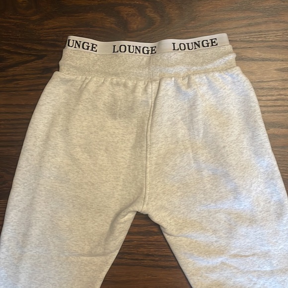LOUNGE - Fitted Joggers - Picture 3 of 3